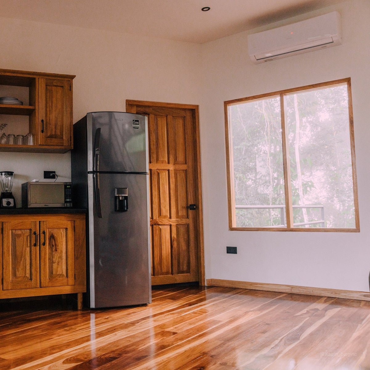 Casa Coyote Shared House- CR Retreat