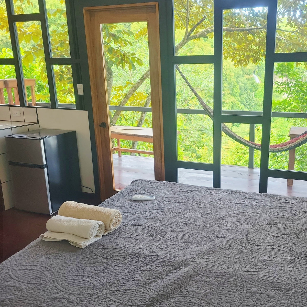 Casa Cielo Private Cabin- CR Retreat