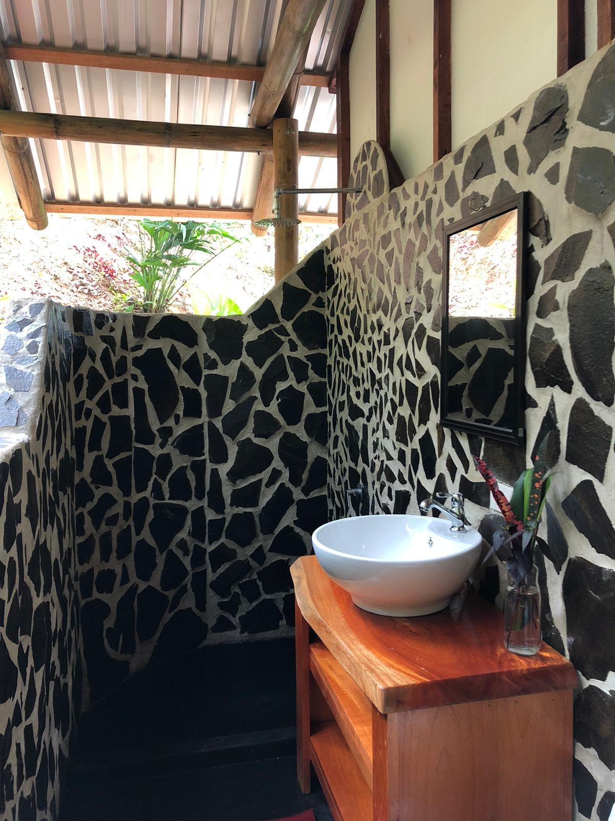 Pantera Shared Suite - CR Retreat