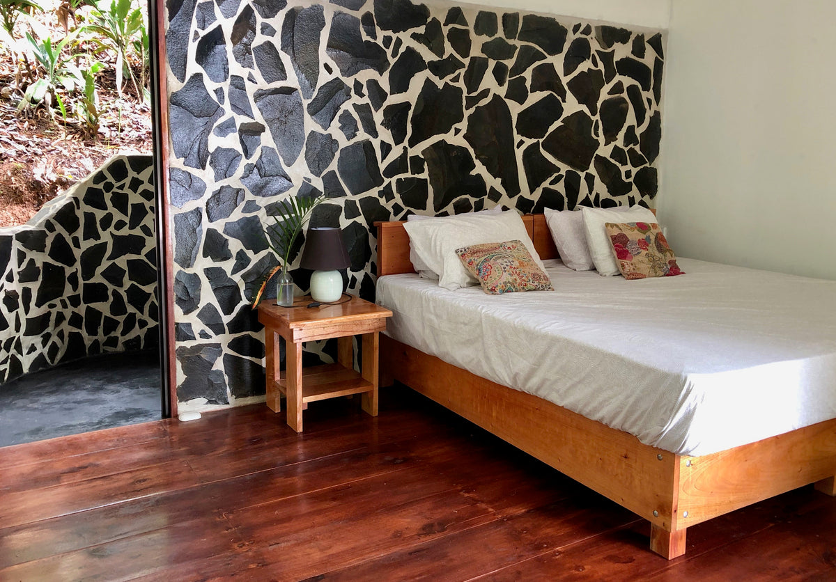 Pantera Shared Suite - CR Retreat