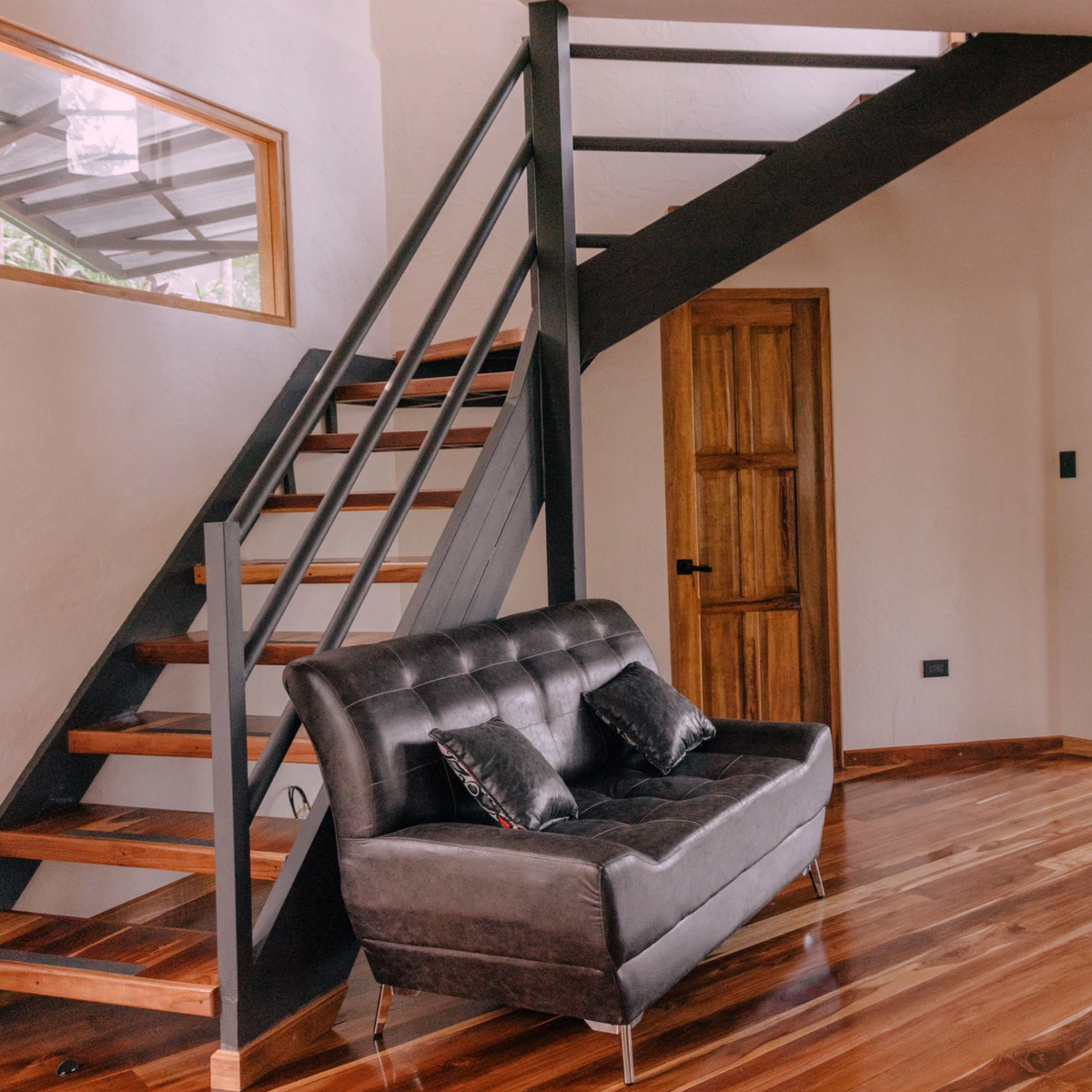 Casa Coyote Shared House- CR Retreat