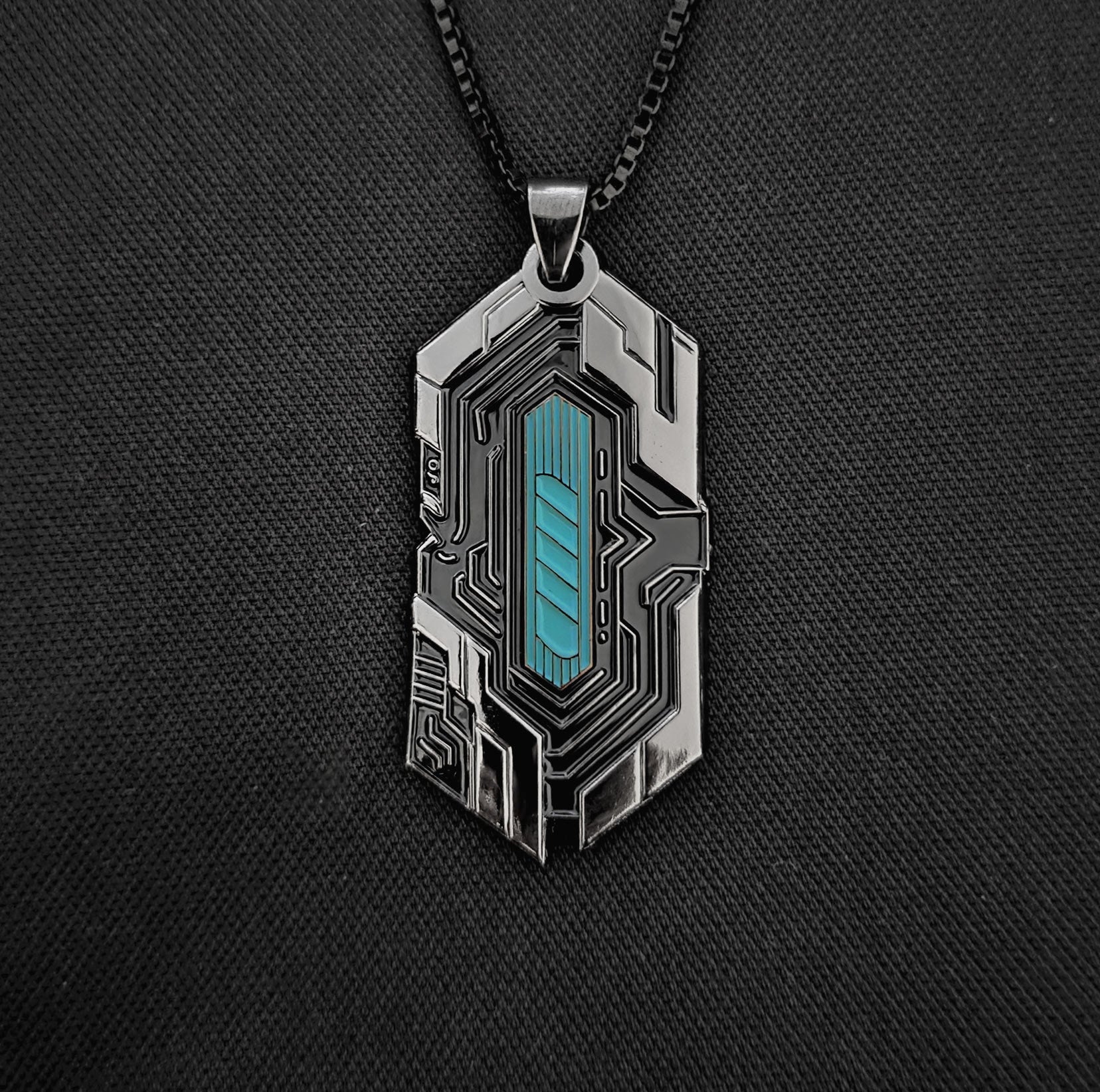 Keychip Gunmetal Pendant by Threyda