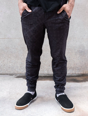 Svero Lightweight Stretch Joggers by Threyda