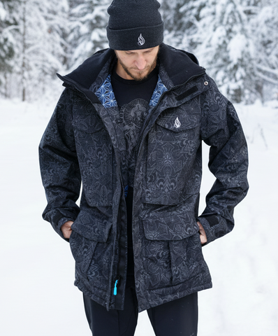 Lumen Onyx Jacket by Threyda