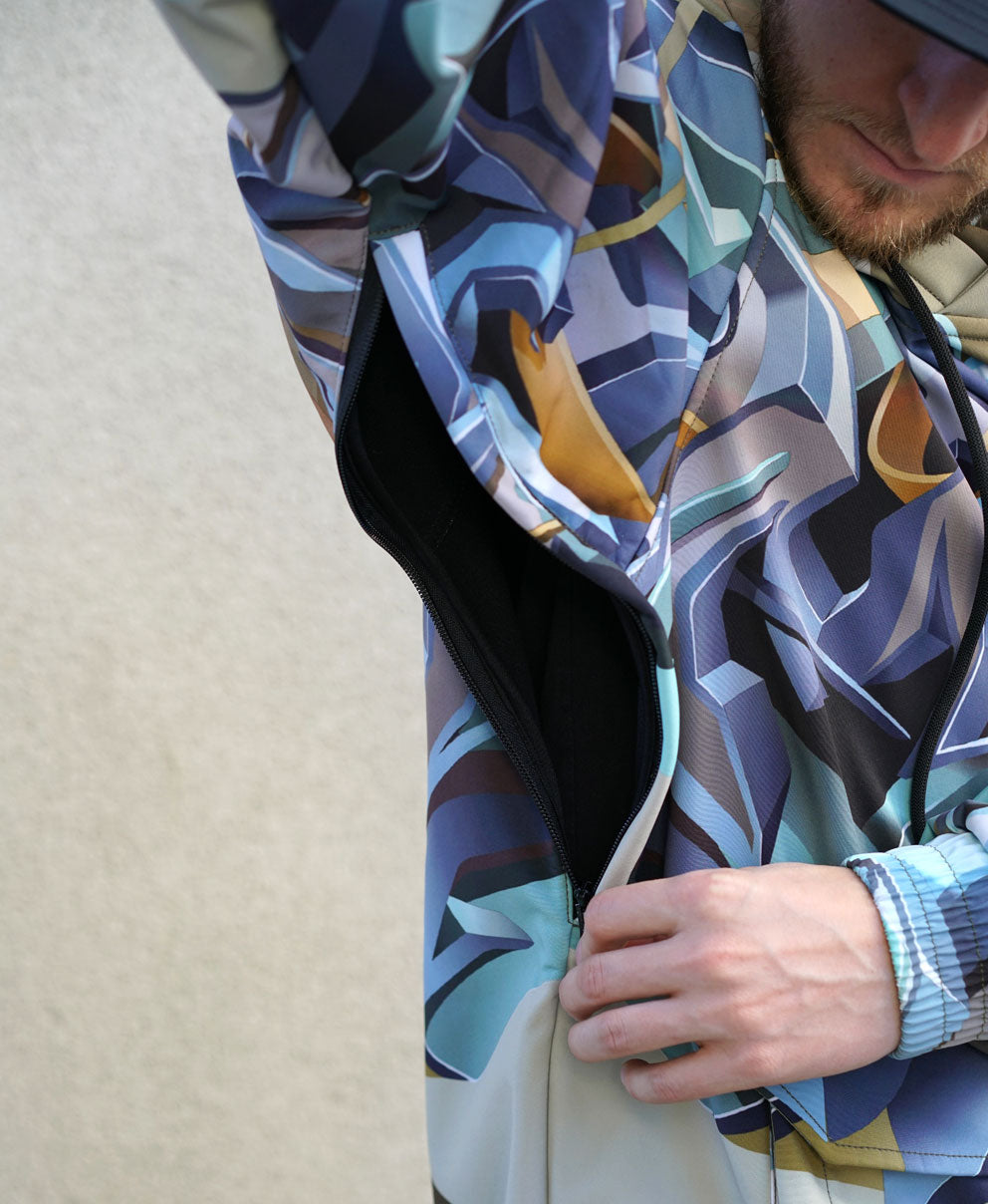 Mata Waterproof Pullover Jacket by Edmun