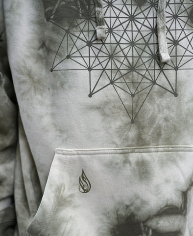 Expanse Tie-dye Pullover Hoodie by Threyda