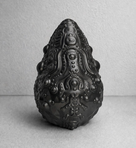 Egg Artifact Sculpture by Ben Ridgway - Onyx Collector's Edition