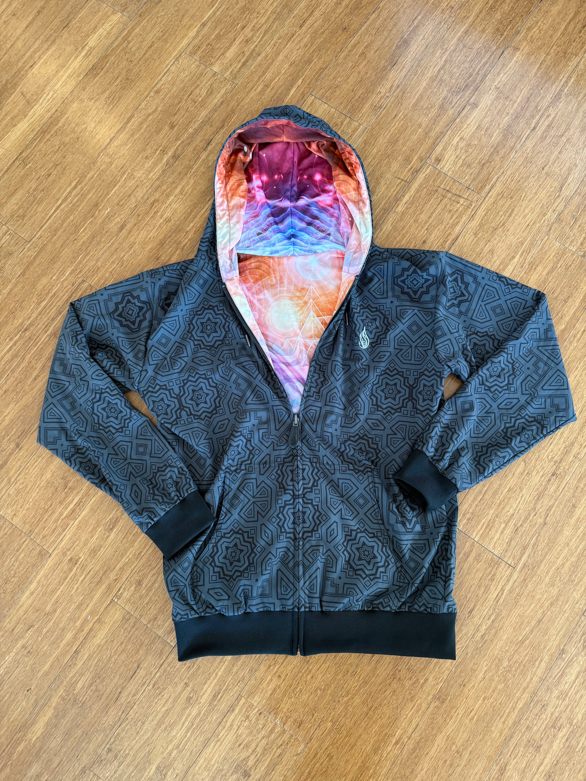 Lightweight Reversible by Fabian Jimenez x Justin Totemical