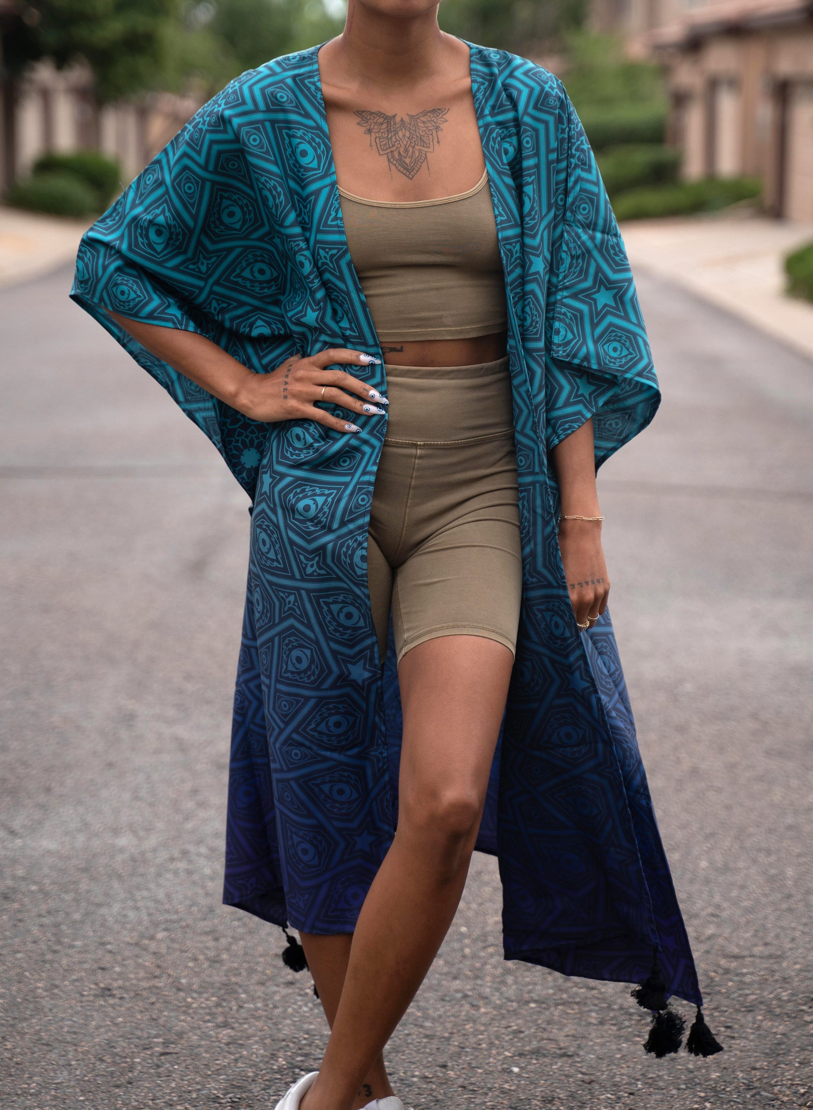 12 Point Long Kimono by Threyda