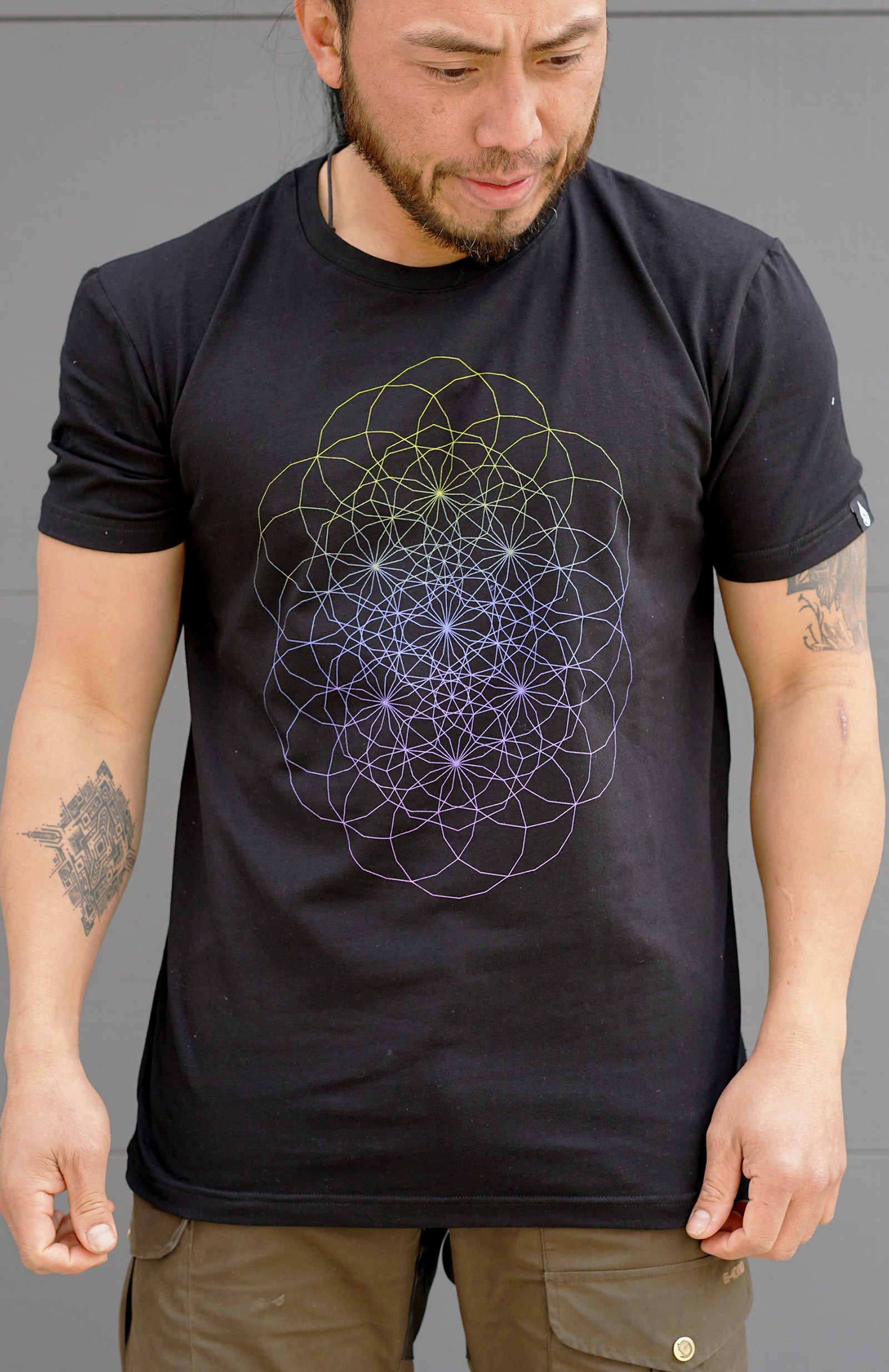 Geode Screenprint Tee by Threyda