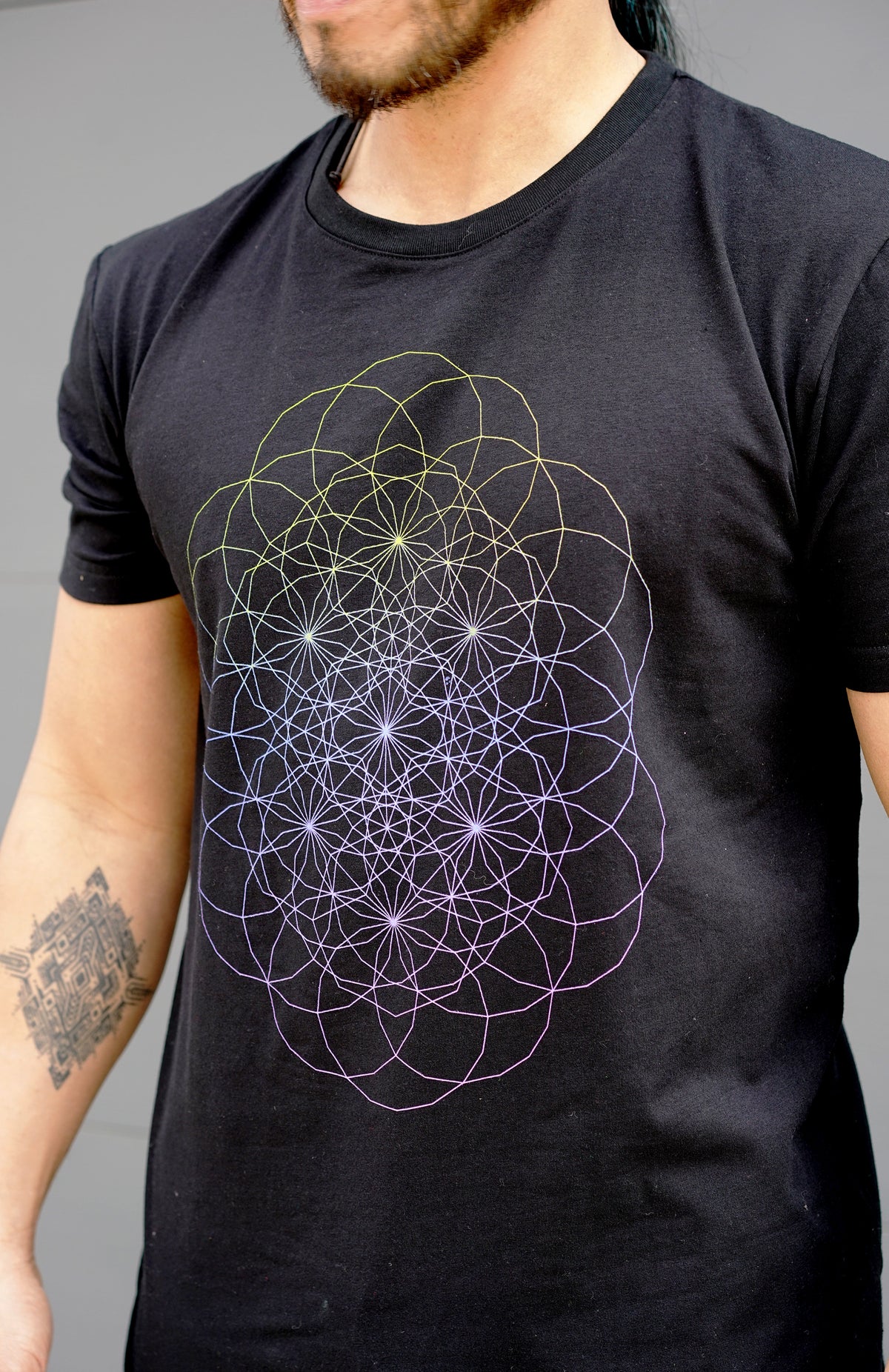 Geode Screenprint Tee by Threyda