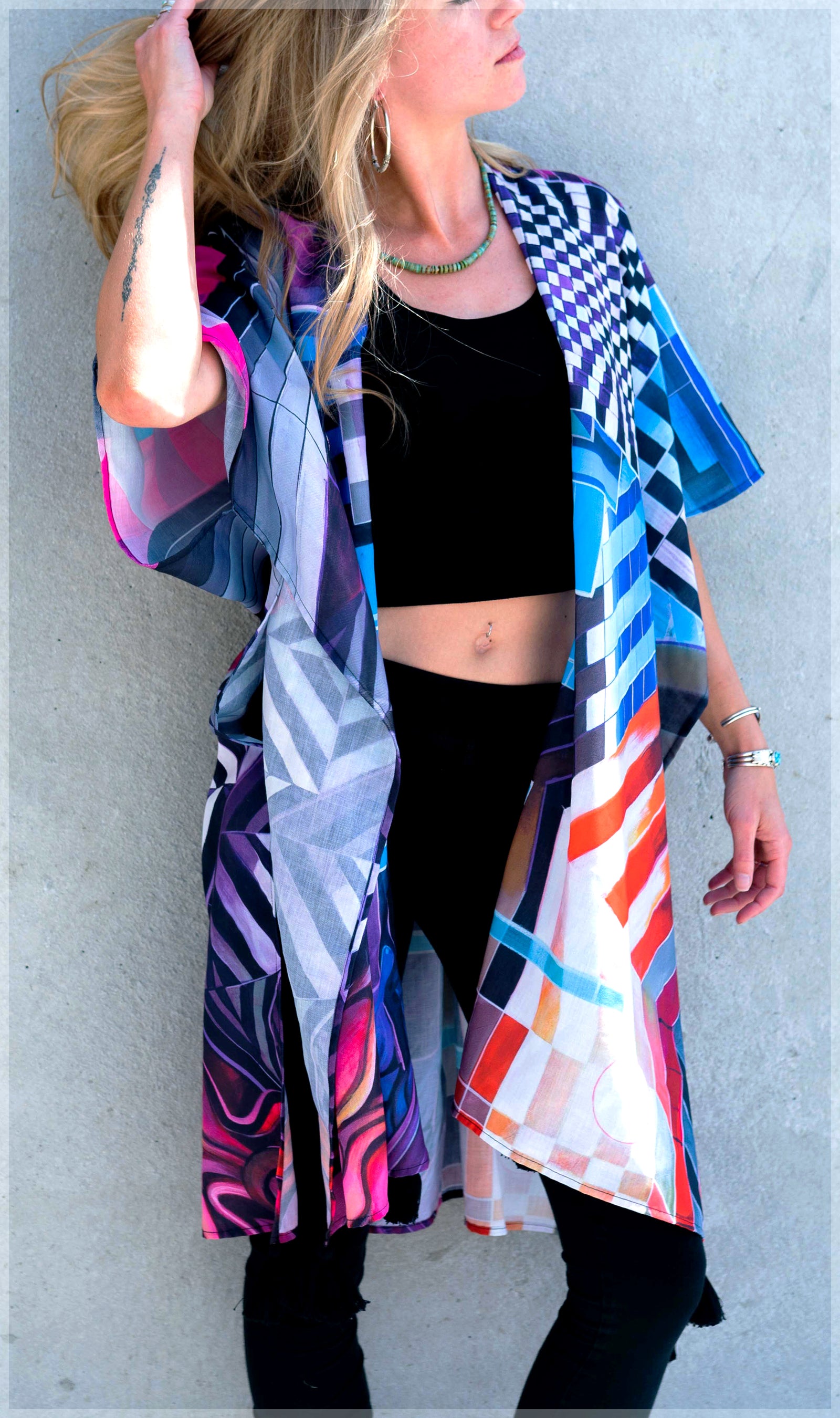 Bandwidth Short Kimono by Apex