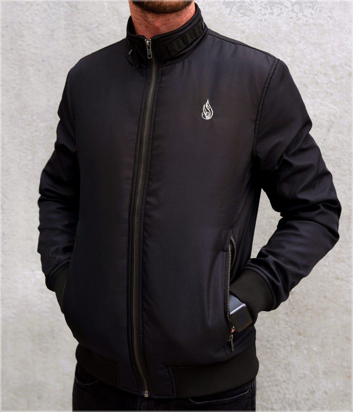 Transverse Funnel Neck Bomber by Threyda