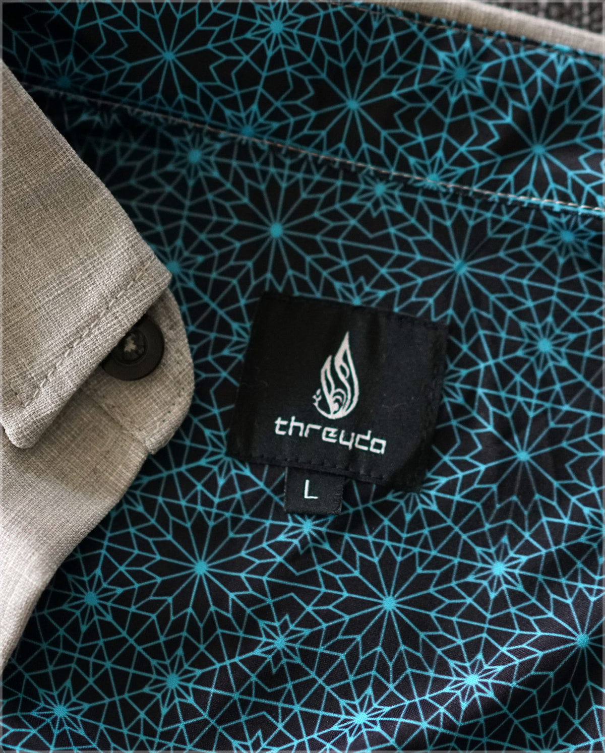 Isometric Button Down by Threyda