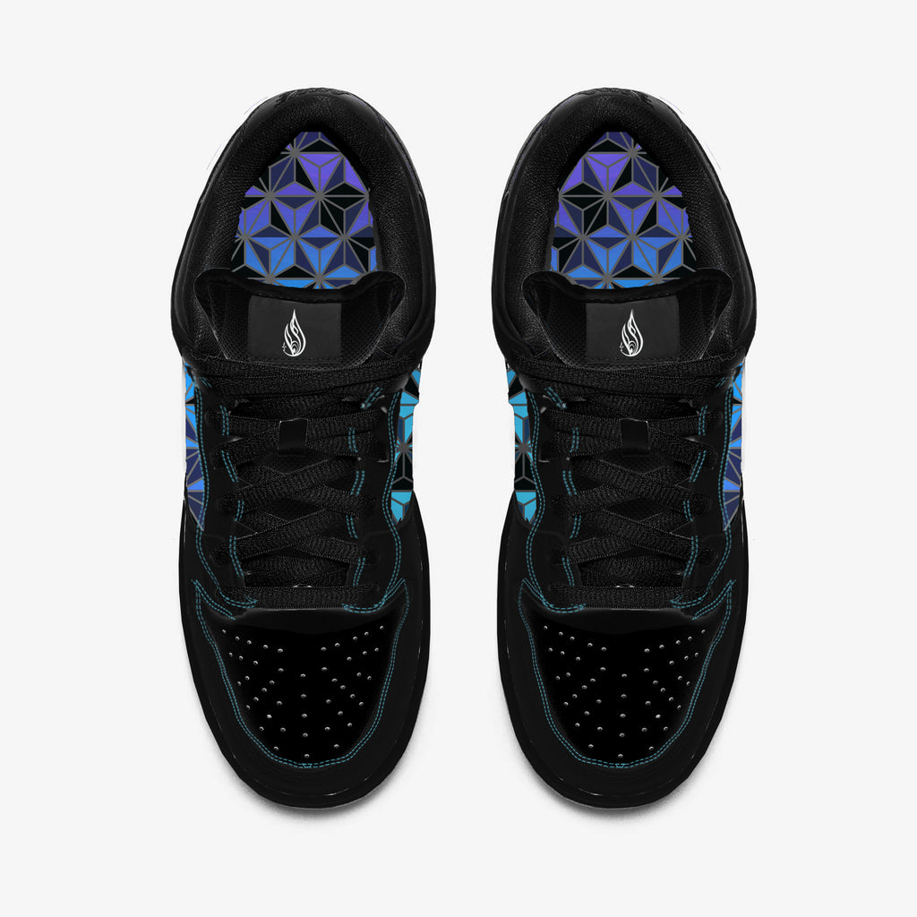 Torrent Low Shoes by Threyda