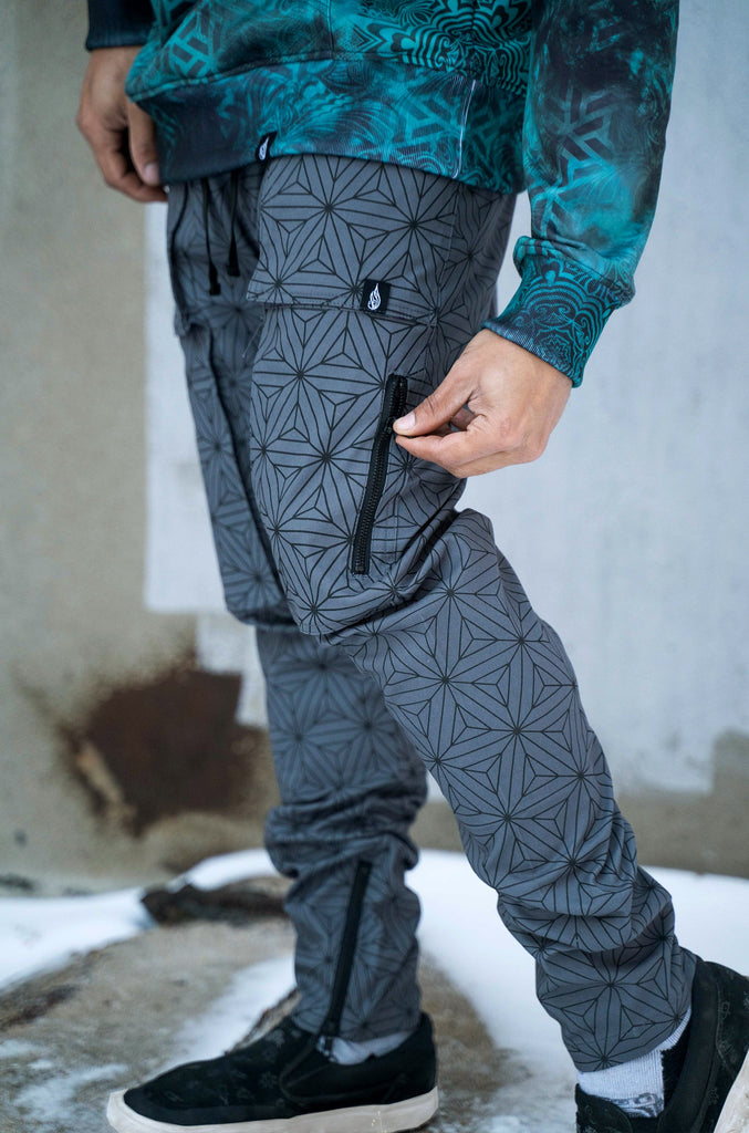 Tetra Cargo Joggers by Threyda