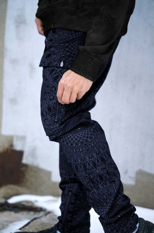 Nomatic Royalty Cargo Joggers by Threyda